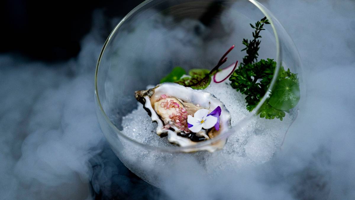 Fresh Special Ultime Oyster from Geay Family France - Served in 3 Ways